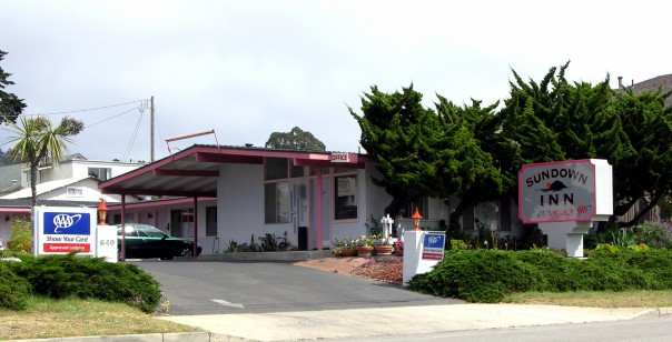 sundown-inn-panoramic.jpg